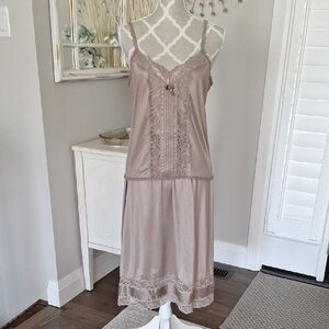 Elegant Tan Lace Trim Cami/ Slip Set
